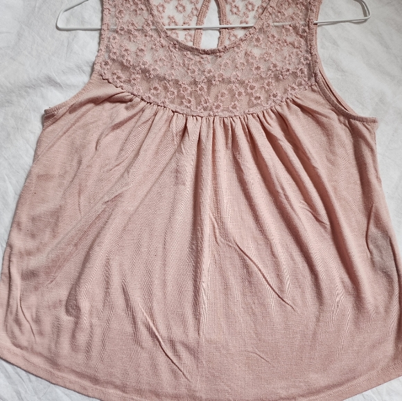 Pink top - Picture 1 of 2